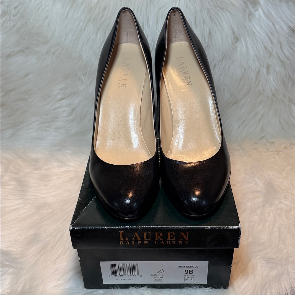 Lauren Ralph Lauren Classic Black Heels size 9 Zamora